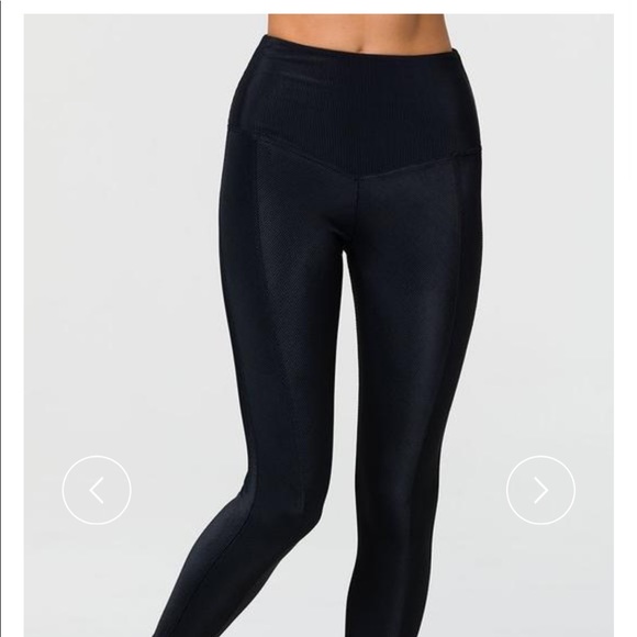 NWT Onzie Ribbed Set - BLK - Picture 5 of 8